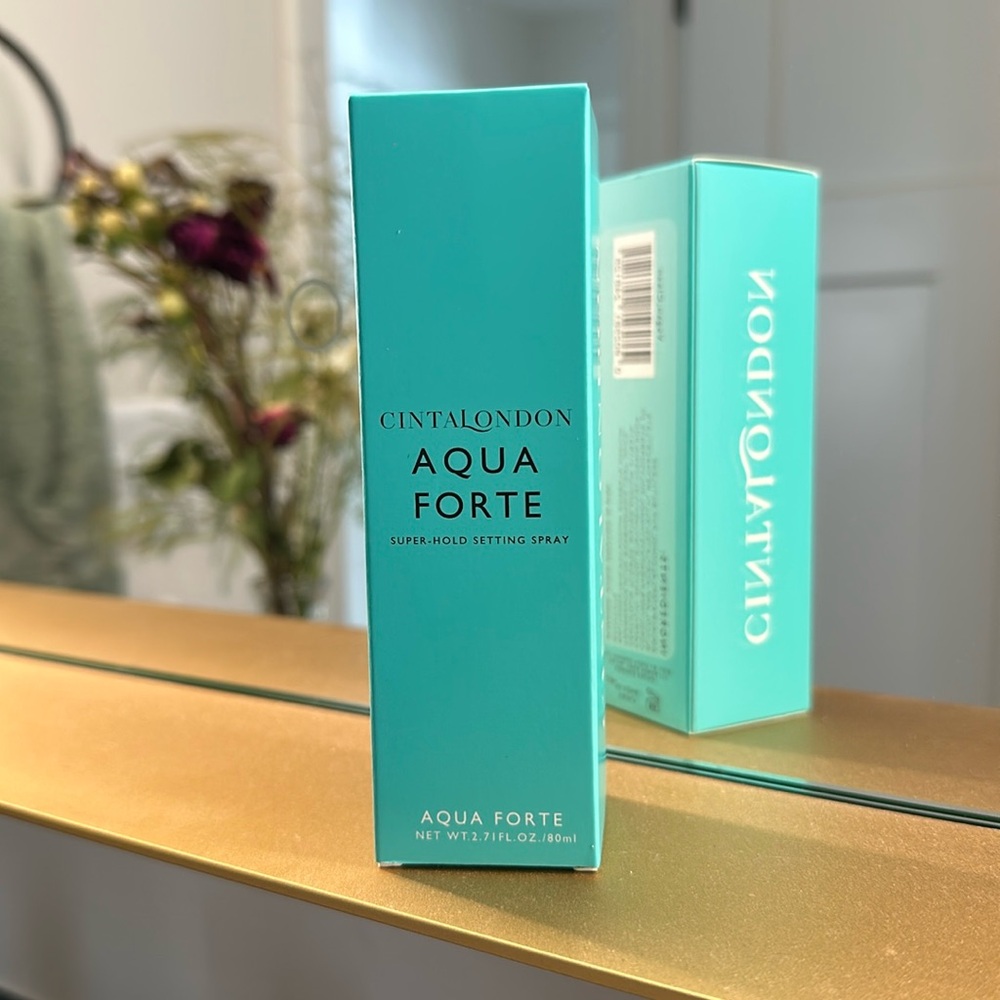 Cinta London Aqua Forte Super Hold Setting Spray
